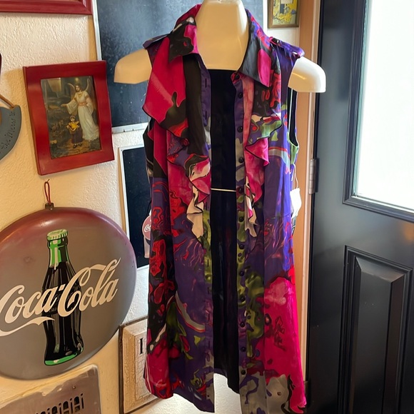 NWT Mac & Jac Size Medium Button Down Top - Picture 1 of 4